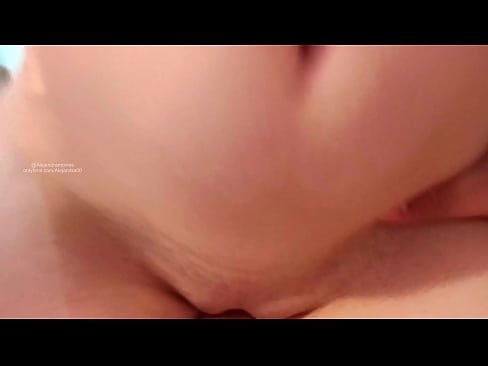❤️ Sleeping in my sister's room and that's how I woke up ️❌ Anal video at us ❤