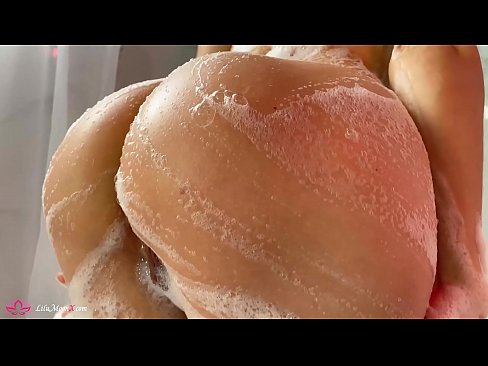 ❤️ Brunette Masturbates Pussy with Vibrator to Intense Orgasm in Shower ️❌ Anal video at us ❤